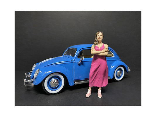 \Partygoers\ Figurine II for 1/24 Scale Models by American Diorama