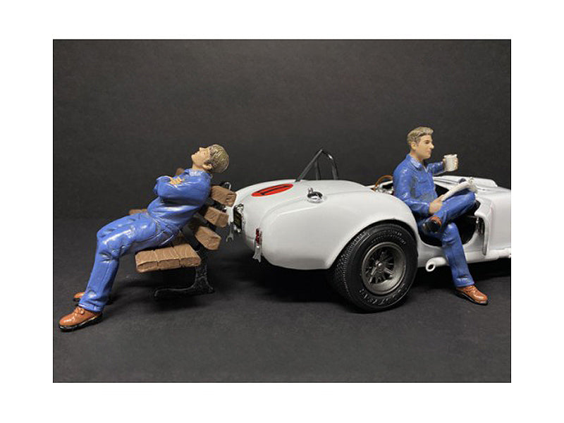 Sitting Mechanics 2 piece Figurine Set for 1/24 Scale Models by