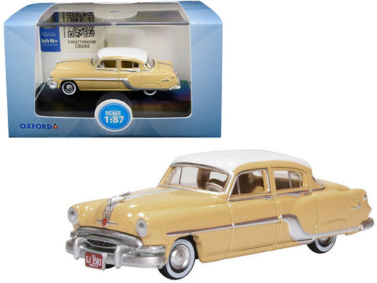 1954 Pontiac Chieftain 4 Door Maize Yellow with Winter White Top 1/87