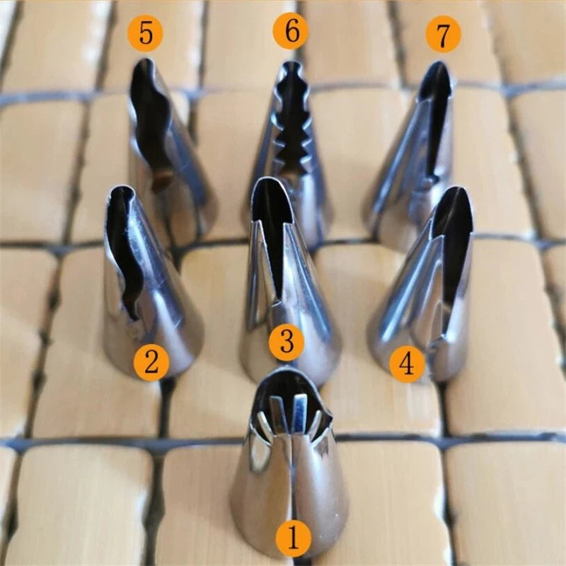 8pcs/set Wedding Russian Nozzles Pastry Puff Skirt Icing Piping Nozzles Pastry Decorating Tips Cake Cupcake Decorator Tool