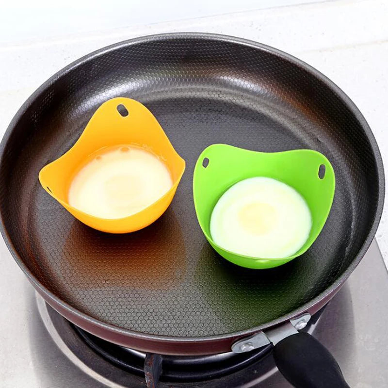 Egg Poachers Silicone Molds Cooker Tools Pancake Cookware Bakeware Steam Eggs Plate Tray Healthy Novel Kitchen Accessories