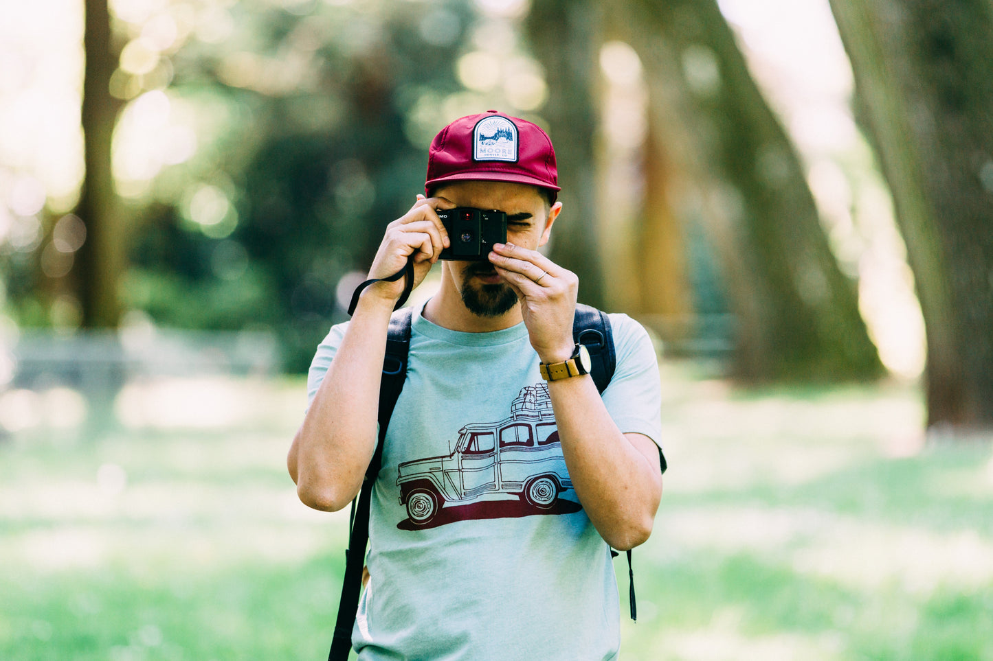 Willy Wagon Tee-Dusty Blue