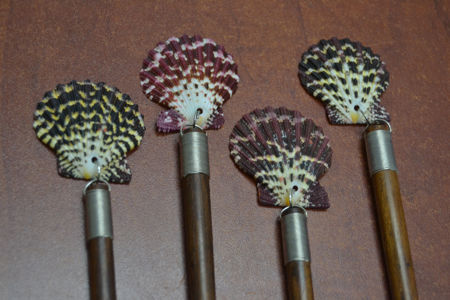 4 Pcs Handmade Scallop Shell Wood Hairsticks